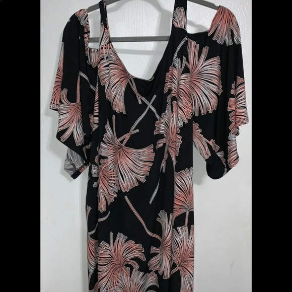 Party Dress - Picture 2 of 3